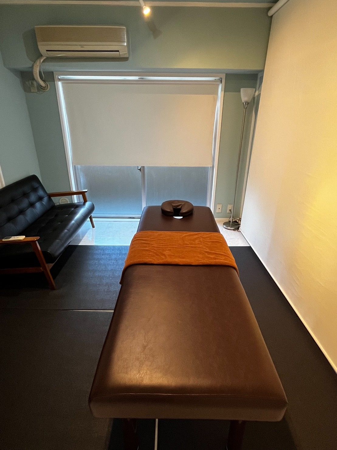 パーソナルトレーナー　梅田