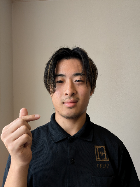 上本町店のパーソナルトレーナー紹介